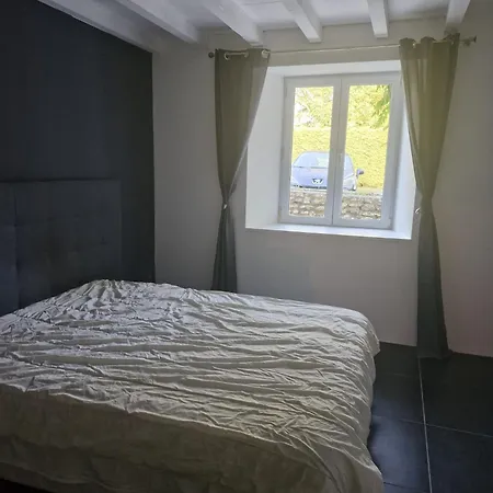 Longere Charentaise 180m2 Avec Jardin Et Terrasse Holiday home Berneuil (Charente)